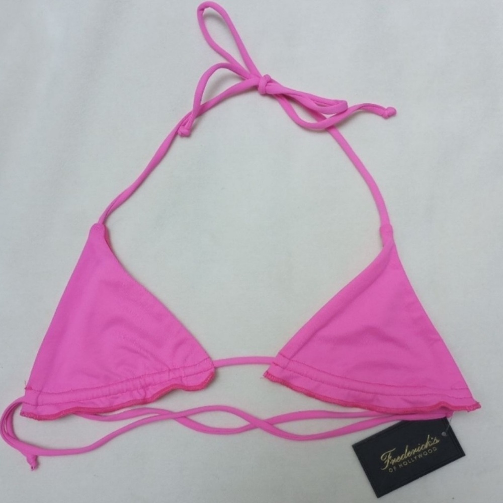 Frederick's of Hollywood Avalon Hot Pink String Bikini Top, size Medium/…